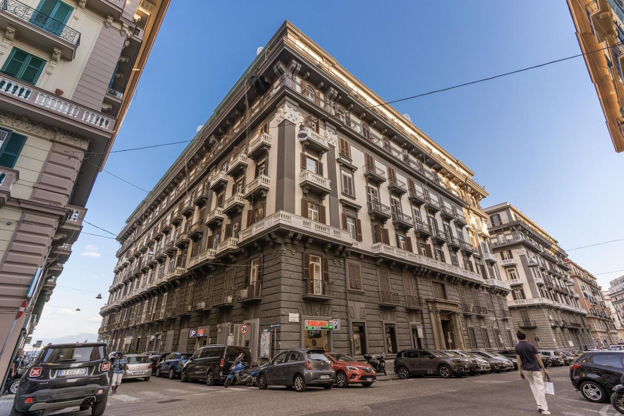 La Corte Di Partenope Affittacamere